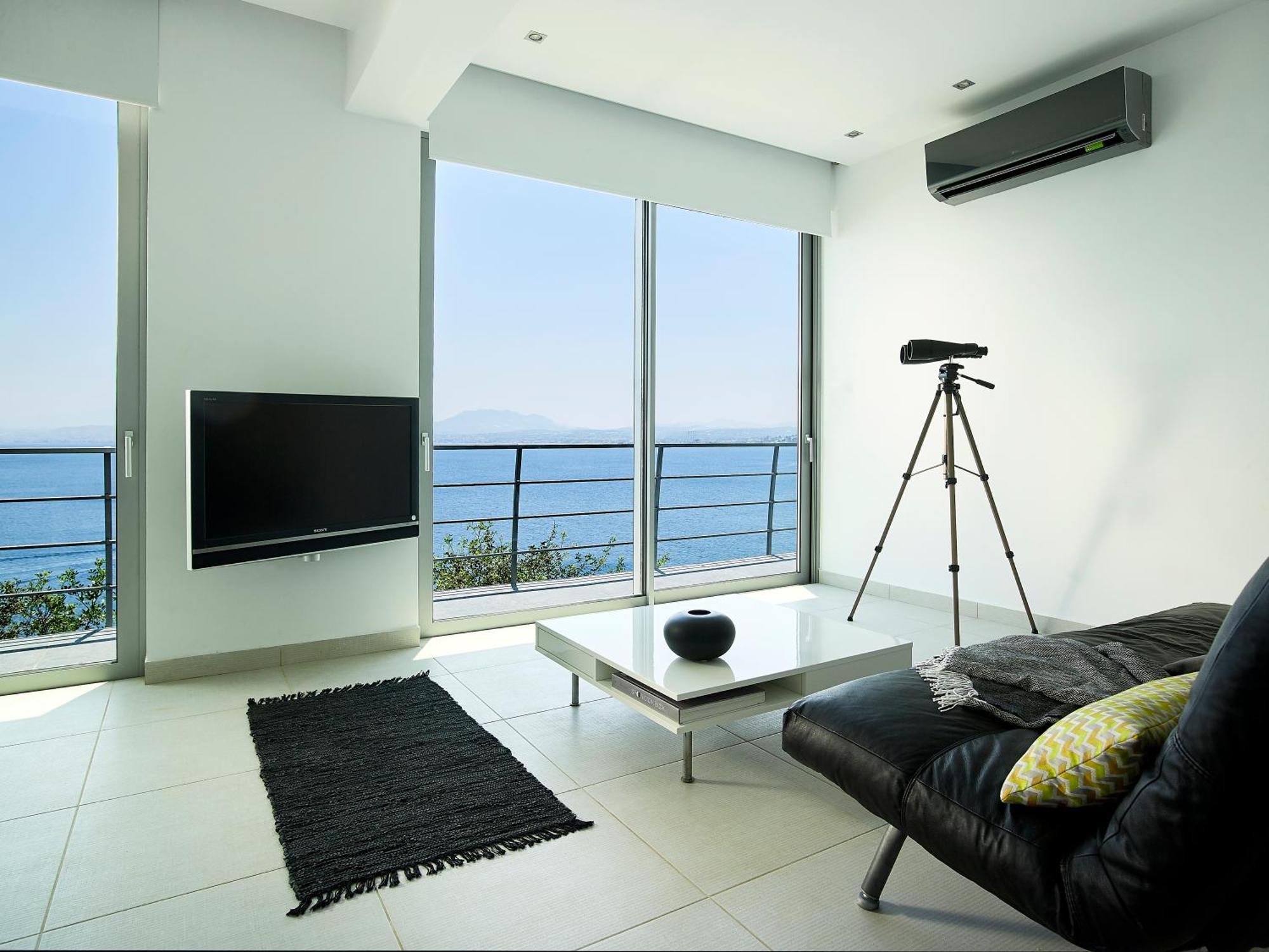 Beachfront Villa In Crete - Epavli Luxury Villa Agia Pelagia  Buitenkant foto