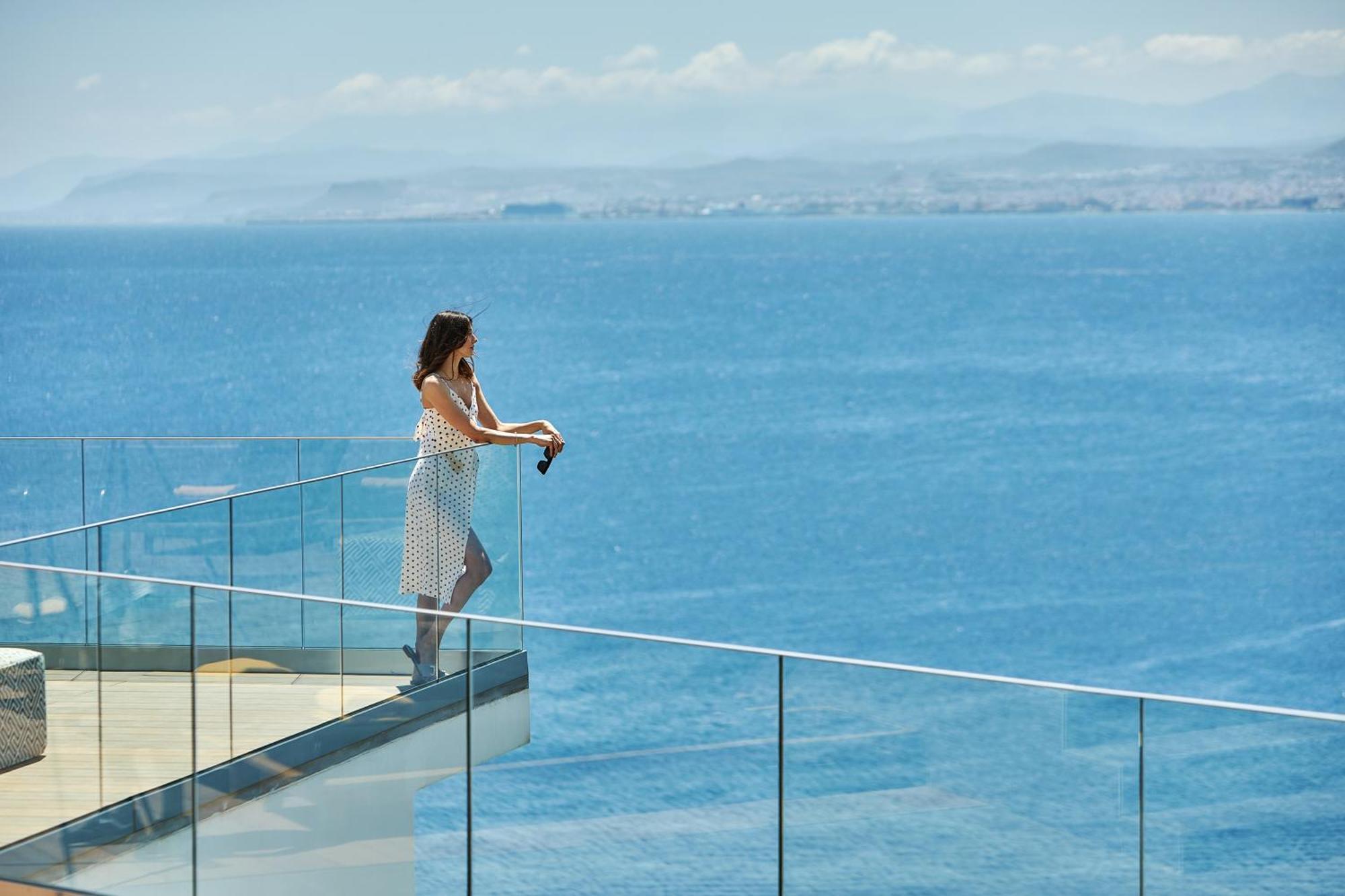 Beachfront Villa In Crete - Epavli Luxury Villa Agia Pelagia  Buitenkant foto