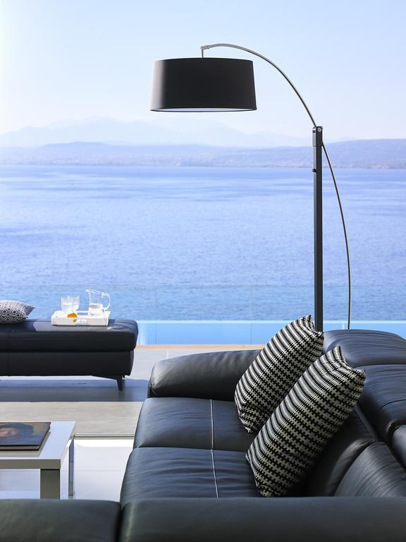 Beachfront Villa In Crete - Epavli Luxury Villa Agia Pelagia  Buitenkant foto